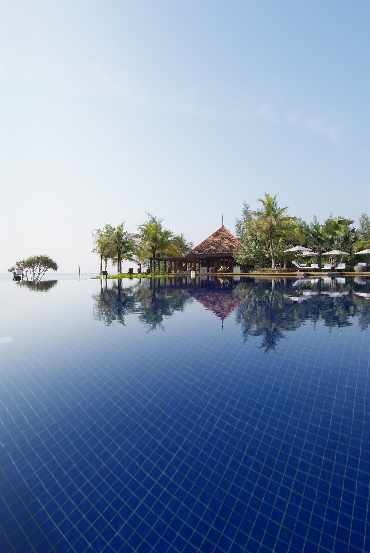 Tanjong Jara Resort, Terengganu - A Small Luxury Hotels Of The World Dungun Facilities photo The pool at the Intercontinental Resort Hua Hin